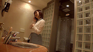 0002124_19歳のデカパイ日本人女性が潮ふきする盗み撮りのSEX