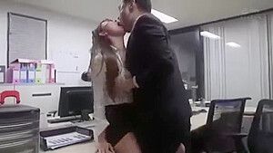 04993,Thrilling and intense erotic play