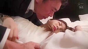 05434,A bitch is fully exposed during sex!