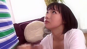 05881,A good woman is in full sex appeal!