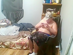 12 min  of me sagging & jerking my massive dick until I cum 