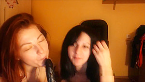 18 College teens 18+ How They Make Money On Cams