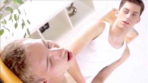 2 Boys In Massage