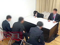 就業中にお股に玩具入れられ悶絶する美人社員 45956911