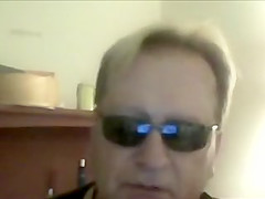 60's beat neck eats banana out of ho's pussy