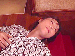 731aege-0032 7 Women Falling In Agony At The Limit