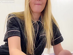 A Stepson With Broken Arms Poured Sperm Into The Pussy Of A Stepmother - Thank You Stepmother