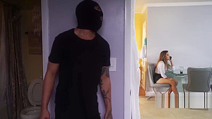 A breakfast discussion quickly turns into rough pussy fucking