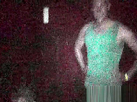 AO-Gangbang im Beverly - Ronja hat etwa 30 Schwanze entsaftet