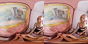 Alexis Crystal & Arteya in Alexis Crystal in The Kinky Flat - Ep  7 - perVRt