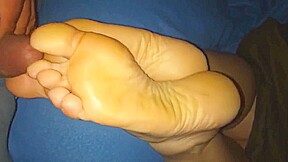 Ally's soles cummed