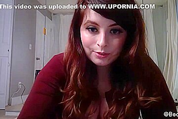 Amateur Brunette Chick Toying Her Ass And Pussy On Webcam