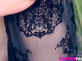 Amateur Hottie Solo Masturbation