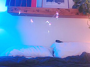 Amateur teen 18+ Pussy Masturbation Dildo
