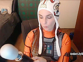 AmberLily - Goofy Rebel Pilot Plays W