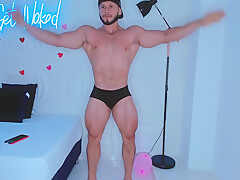 Andr3w [cumshow]