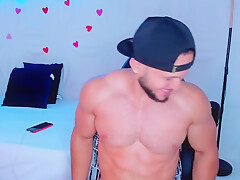 Andr3w [cumshow]