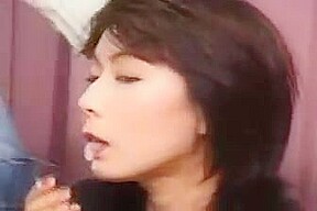 Asian milf bukkake (censored)