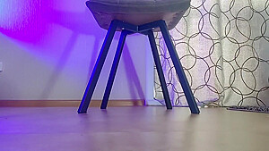 Barefoot Boss Woman In Latex Leggings Farts Savorily In The Face Of A Subordinate/fetish/soles
