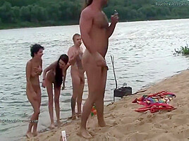Beach Group Sex In Russia With Real Amateurs 11 Min