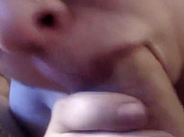 Beatiful thick goth chick sucking like a vacuum