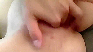 Beautiful teen 18+ Girl Masturbate Herself In Solo