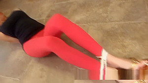 Bella Ink Desperate To Pee Wetting Her Panties