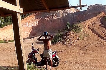Bella Margo in outdoor sex scene with a gal blowing her lover