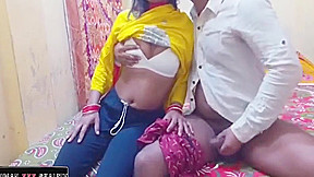 Bhabhi Ke Hath Me Diya Mene Apna Bda Lund Fir Chudai Kari