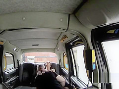 Big booty brunette fuck in taxi