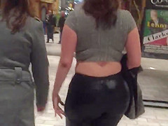 Big booty white milf