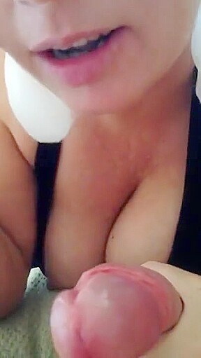 Bikini Bowjob makes that cock explode