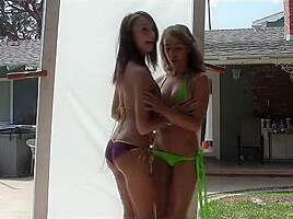 Bikini Girls - Alluringvixens