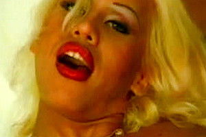 Blonde luscious tranny with big dick needs a good smashing
