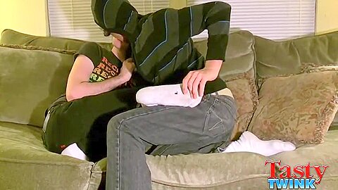 Boys Tickle & Make Out - Tristan & Aron