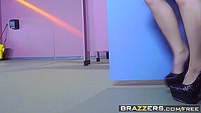Brazzers - Baby Got Boobs - Noelle Easton Johnny Castle - Two Boobs One Hole