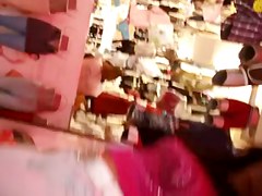 COME CULO CASADA MERCADO DE COMPRAS DECEMBRINAS 1
