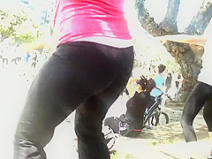 Candid booty dance