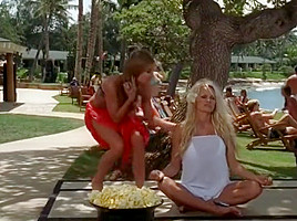 Carmen Electra - Baywatch Hawaiian Wedding