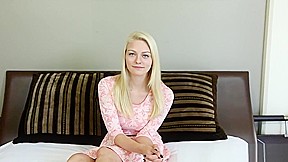 Casting teen 18+ fucked after giving a blowjob