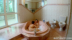 Cock sucking and more in the bath for Buffy