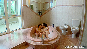 Cock sucking and more in the bath for Buffy