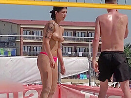 Crazy Xxx Clip Beach Greatest Show