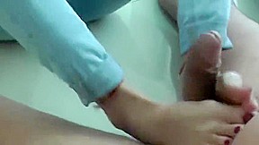 Cuck Lets Mistress Put Cummy Feet in His Face (Private Soon)