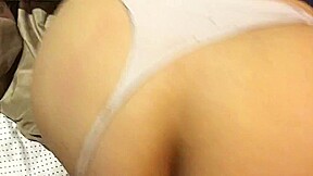 Culona en tanga