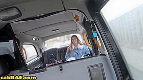 Curvy taxi babe fucked outdoor in public place by driver