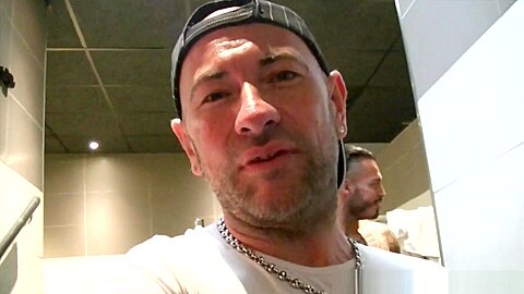 David Lucas fucked by Viktor Rom in jacuzzy - FrenchHolesCreampied