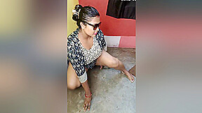 Desi Young Bhabi Pissing On The Floor