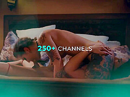 DevilsTGirls Jade Venus Bangs Lesbian Couple With Vanessa Vega