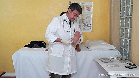Doctor Tickles - Vahn
